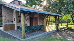 Sítio com 1.388m² no bairro Lomba Grande  