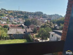 Sobrado com 04 dormitórios no bairro Ideal 