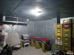 Casa com 03 dormitórios e prédio comercial no bairro Rondônia  