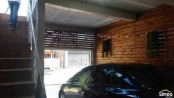 Sobrado com 02 dormitórios e sala comercial no bairro Campina  
