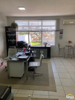 Salas comerciais com 49m² no bairro Jardim Mauá  