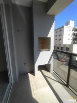 Apartamento com 02 dormitórios no bairro Vila Nova   