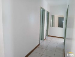 Casa com 03 dormitórios no bairro Ideal 