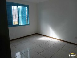 Casa com 03 dormitórios no bairro Ideal 