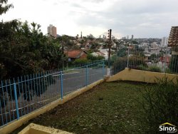Casa com 03 dormitórios no bairro Ideal 