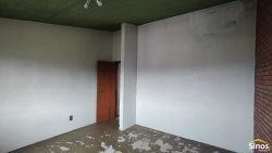 Casa de alvenaria com 04 dormitórios no Bairro Ideal 