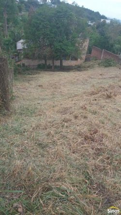 Terreno com 476,94m² no bairro I  