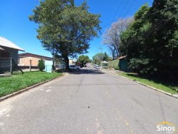 Terreno com 02 casas no bairro Rondônia  