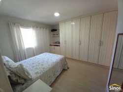 Casa com 03 dormitórios no bairro Feitoria 