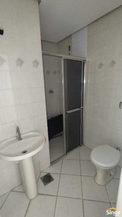 Apartamento com 02 dormitórios no Edifício Alice 