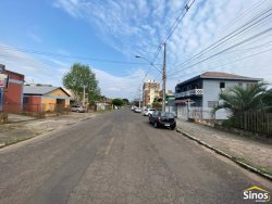 Terreno com construção no bairro Rondônia 