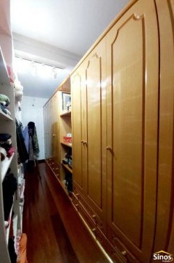 Casa com 04 dormitórios no bairro Rondônia  