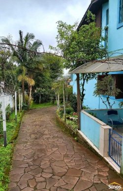 Casa com 04 dormitórios no bairro Rondônia  