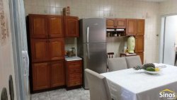 Casa com 04 dormitórios no bairro Ideal 