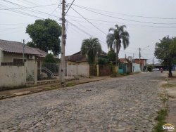 Terreno com chalé no bairro São Miguel 
