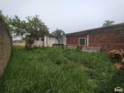 Terreno com chalé no bairro São Miguel 