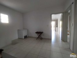 Casa com 03 dormitórios no bairro Jardim Mauá  