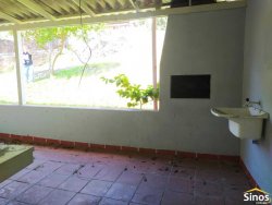 Casa com 01 dormitório no bairro Operário 