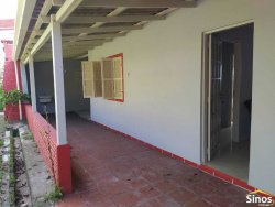 Casa com 01 dormitório no bairro Operário 