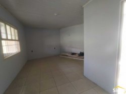 Casa com 01 dormitório no bairro Operário 