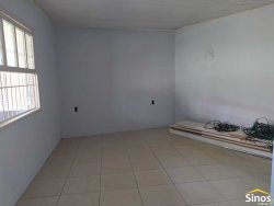 Casa com 01 dormitório no bairro Operário 