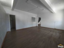 Prédio comercial para locação no bairro Hamburgo Velho  