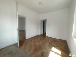 Prédio comercial para locação no bairro Hamburgo Velho  