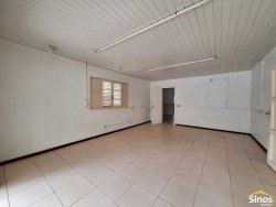 Casa com 02 dormitórios no bairro Ideal 