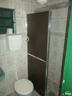 Casa com 02 dormitórios no bairro Lomba Grande 