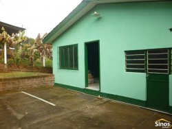 Casa com 02 dormitórios no bairro Lomba Grande 