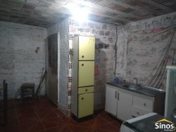 Sobrado com 05 dormitórios no bairro Lomba Grande  