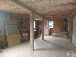 Sobrado com 05 dormitórios no bairro Lomba Grande  