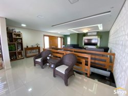 Casa com 03 dormitórios no condomínio Terra Verde 