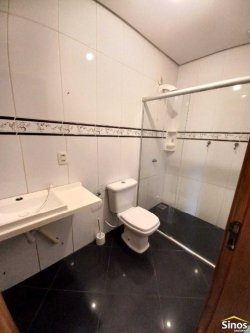 Casa com 03 dormitórios no bairro Imigrante Norte  