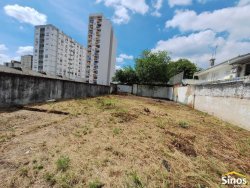 Terreno com 301,35m² no Centro  