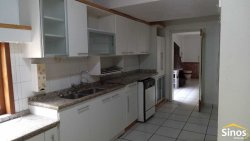 Casa com 04 dormitórios no bairro Ideal  