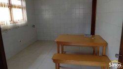 Casa com 04 dormitórios no bairro Ideal  