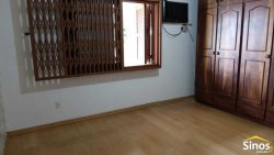 Casa com 04 dormitórios no bairro Ideal  