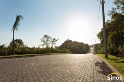 Terreno com 321m² no Loteamento Alameda das Flores 