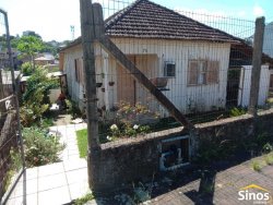 Terreno com chalé no bairro Guarani  