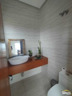 Casa com 04 dormitórios no bairro Ideal 