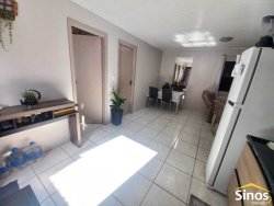 Casa com 02 dormitórios no bairro Rincão 
