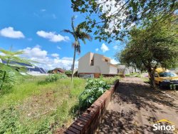 Terreno de esquina com 806m² no bairro Boa Vista  