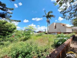Terreno de esquina com 806m² no bairro Boa Vista  