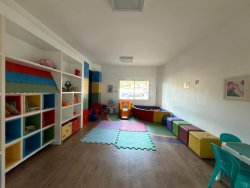 Apartamento com 02 dormitórios no Residencial Weekend 