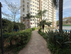 Apartamento com 02 dormitórios no Residencial Weekend 