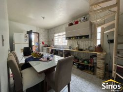 Casa com 03 dormitórios no bairro São Jorge 