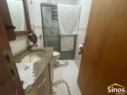 Sobrado com 03 dormitórios no bairro Primavera 