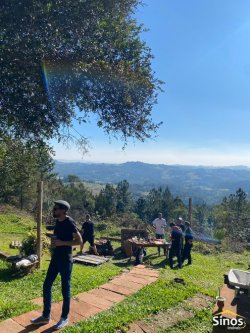 Sítio com 5.000m² para locação no bairro Lomba Grande  