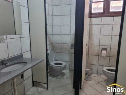 Lindo sítio de 2,5 hectares em Lomba Grande 